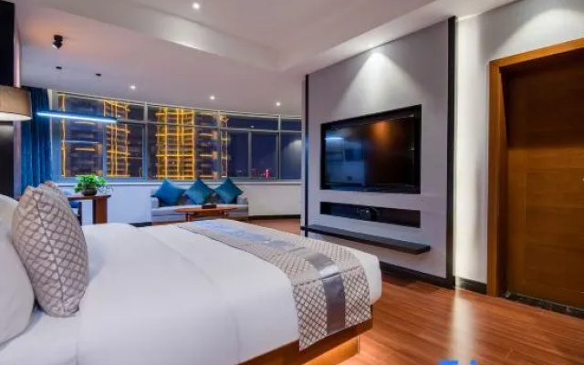 Standard Double room with river view