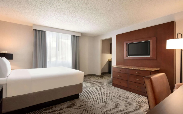 Premier room