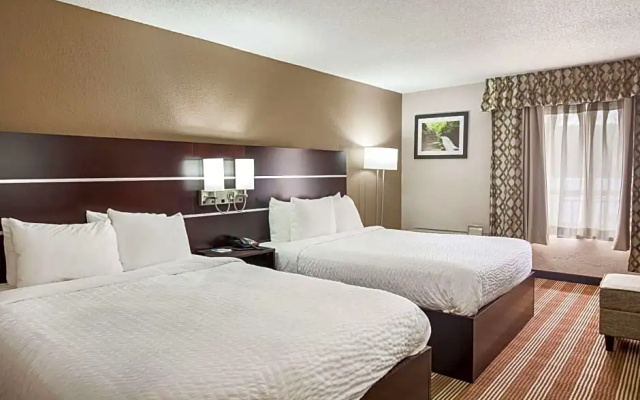 Deluxe Quadruple room