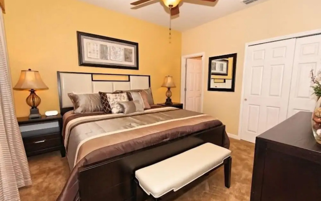 4 Bedrooms Standard room