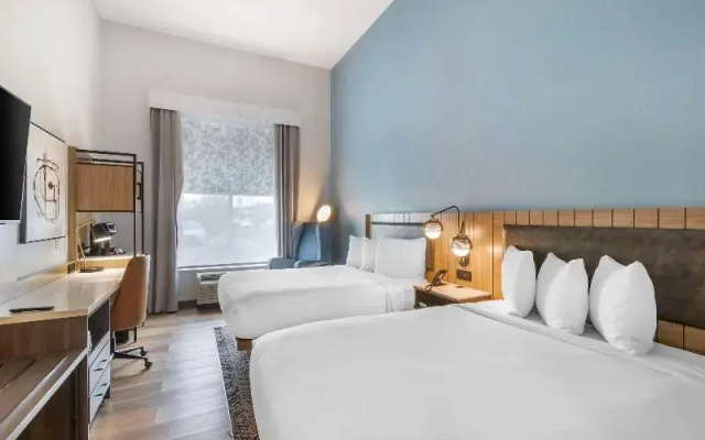 Standard Sextuple room