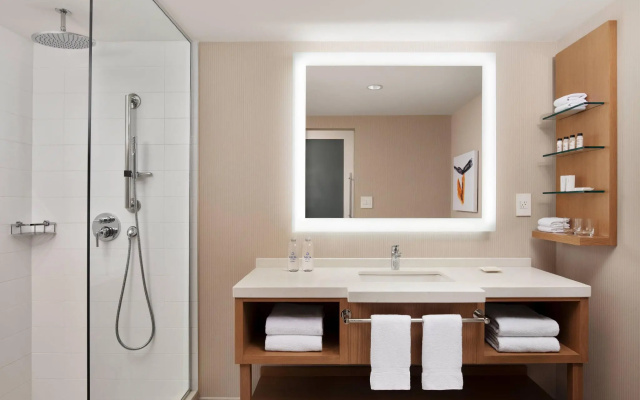 1 Bedroom Double Suite
