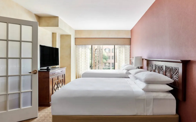 1 Bedroom Standard room with pool view
