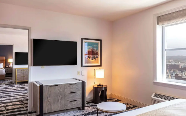 1 Bedroom Suite