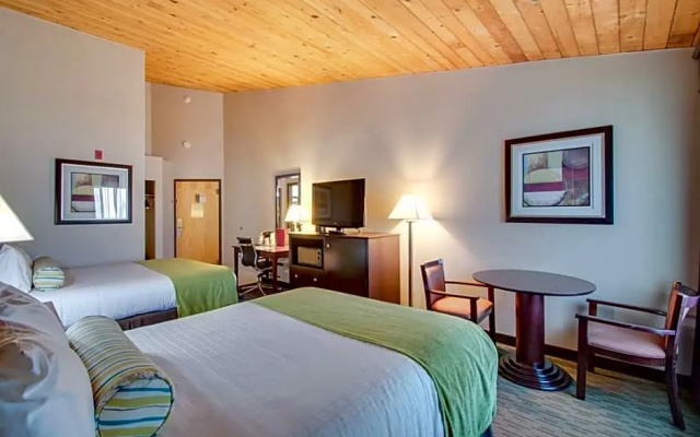 Sextuple Suite