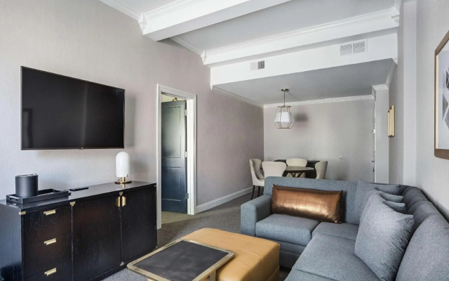 Double Suite