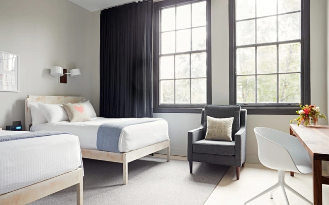 Twin room