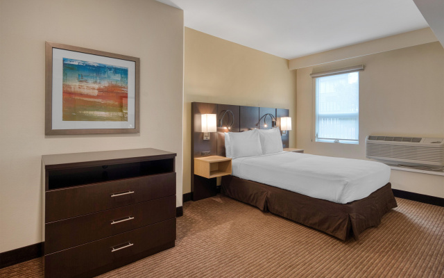 1 Bedroom Double Suite