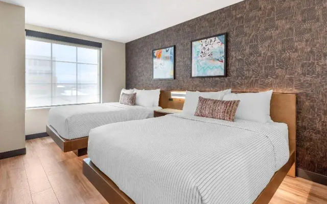 Quadruple room