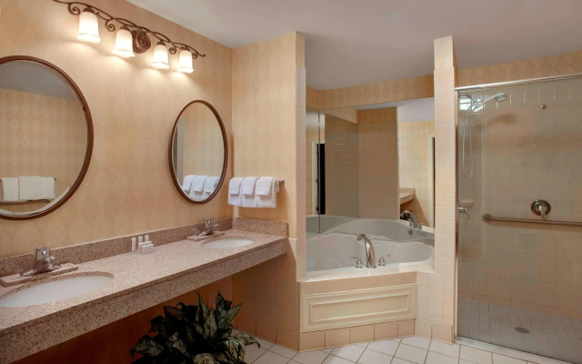 1 Bedroom Double Suite