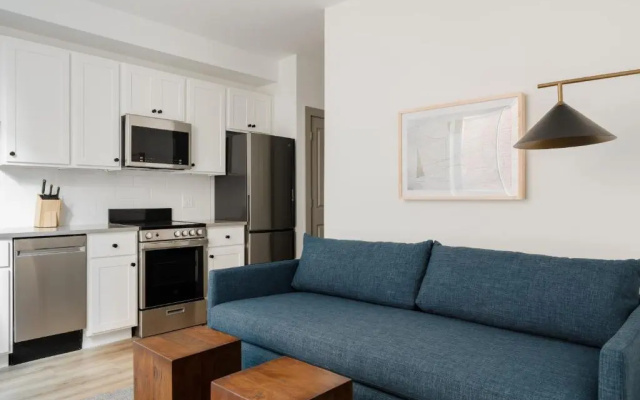 1 Bedroom Apartment