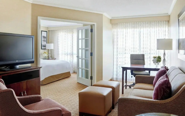 1 Bedroom Suite with bay view