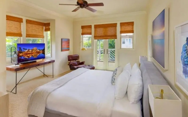 3 Bedrooms Villa with balcony