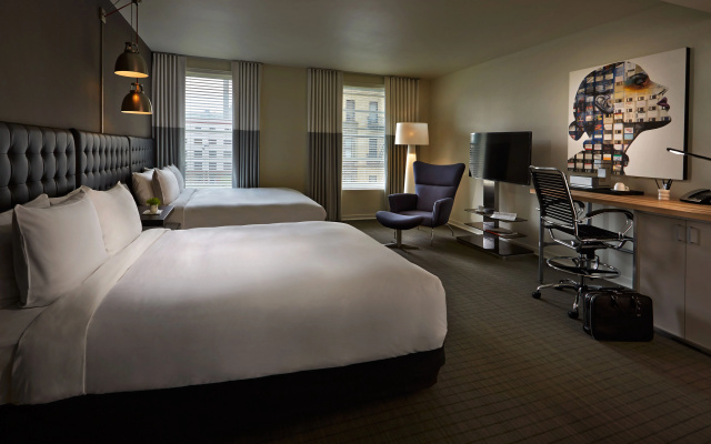 Deluxe Quadruple room