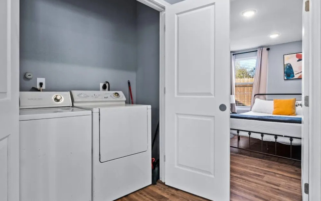 3 Bedrooms Cottage