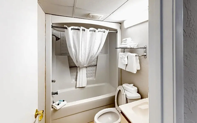 2 Bedrooms Suite