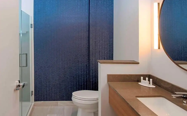 Standard Double room with partial ocean view