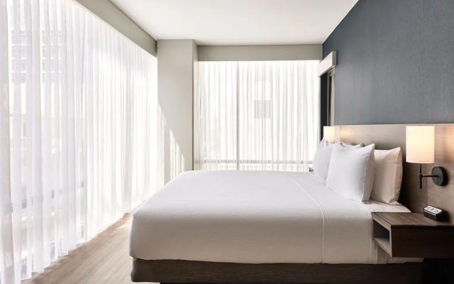 Accessible Double Suite