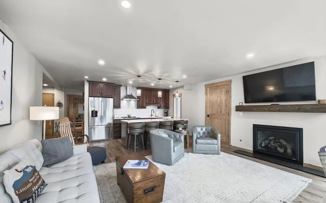 3 Bedrooms Standard room with balcony