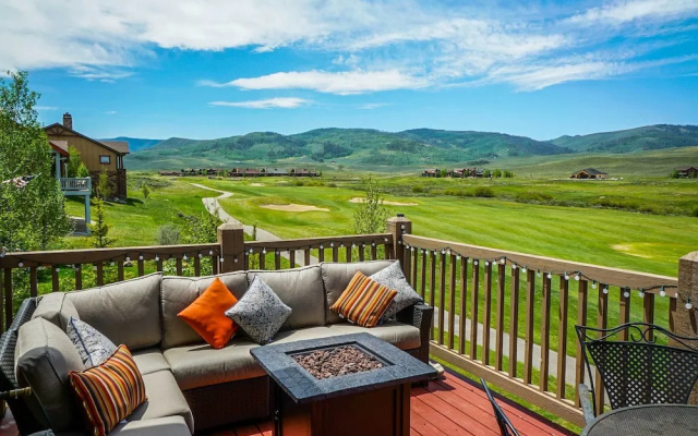 4 Bedrooms Cottage with balcony