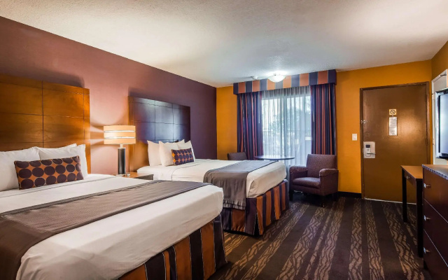 Quadruple room
