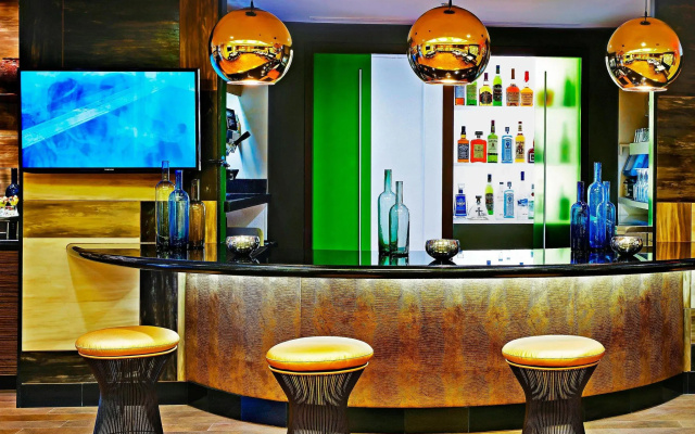 Double Club Suite