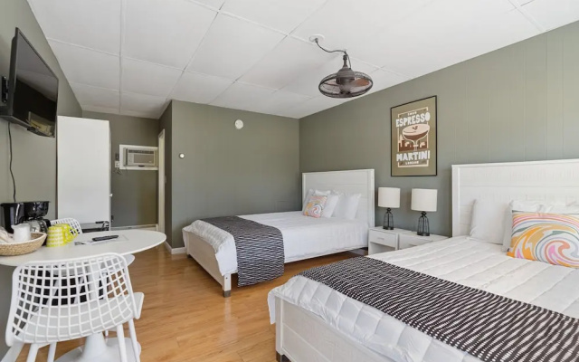Standard Quadruple room