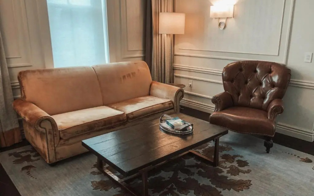 Premier Suite