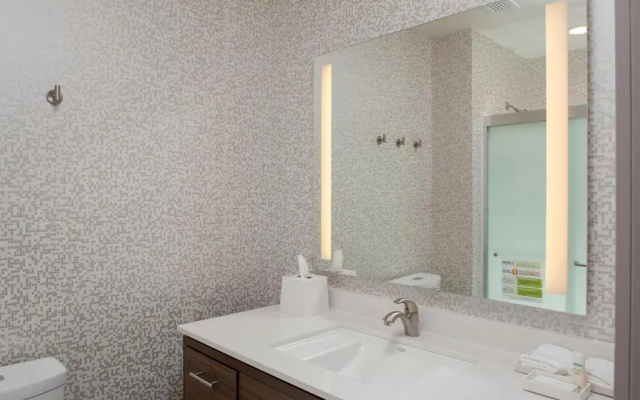 Standard Double Suite