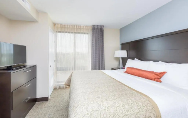 2 Bedrooms Suite