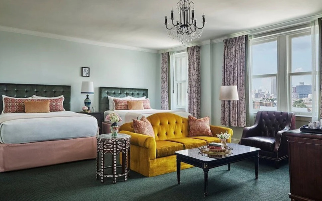 Deluxe Quadruple room