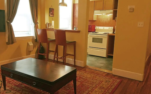 1 Bedroom Apartment