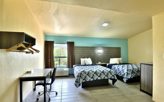 Superior Quadruple room