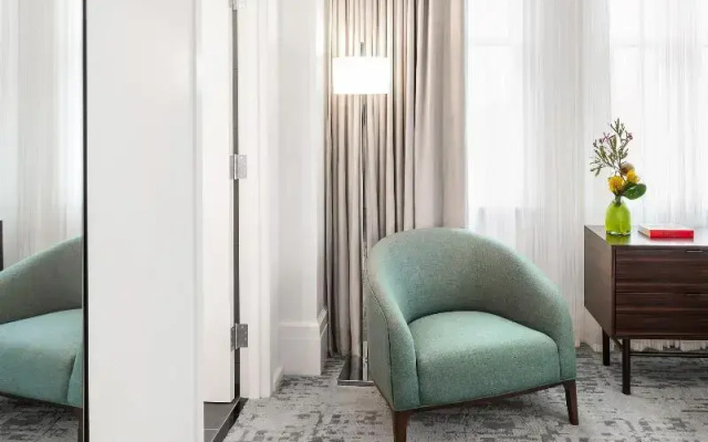Standard Double room with city view
