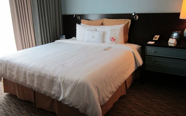 1 Bedroom Suite
