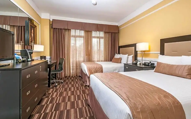 Superior Quadruple room