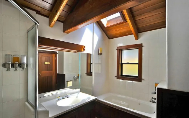 Standard room with balcony