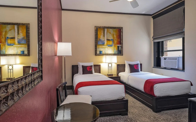Classic Twin room