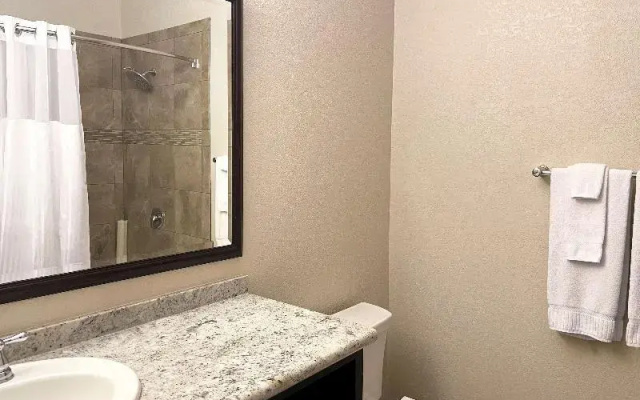 1 Bedroom Double Suite with balcony