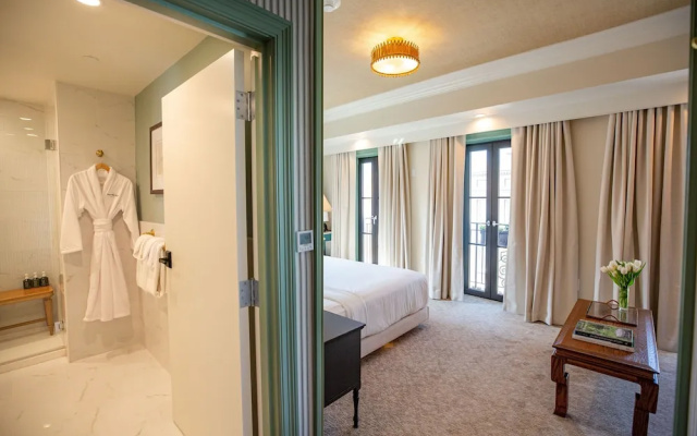 Premium room
