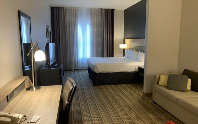 Double Suite