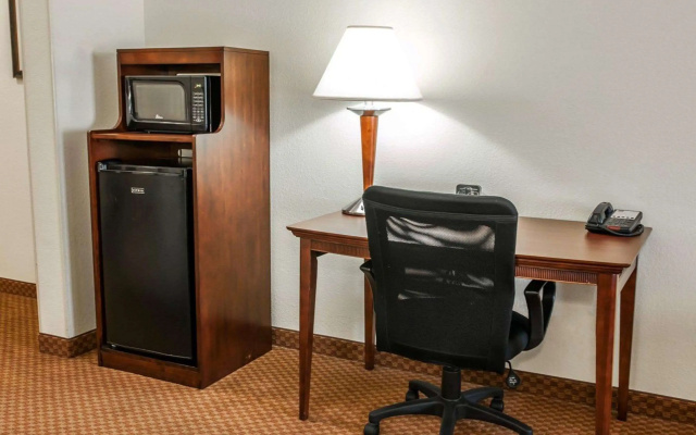 Quadruple Suite