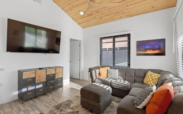 Deluxe Cottage
