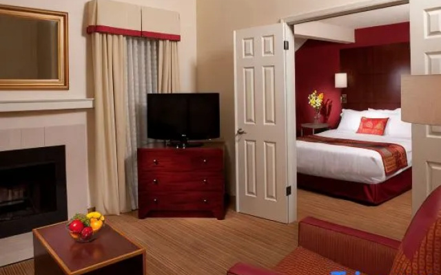 2 Bedrooms Duplex Suite