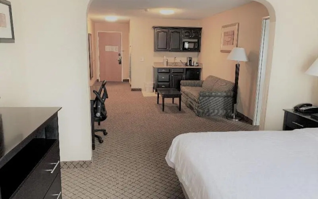 Standard Suite
