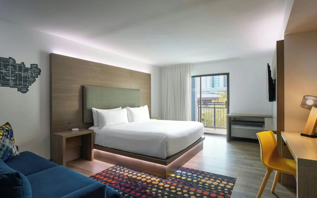 Double Suite with balcony and with pool view