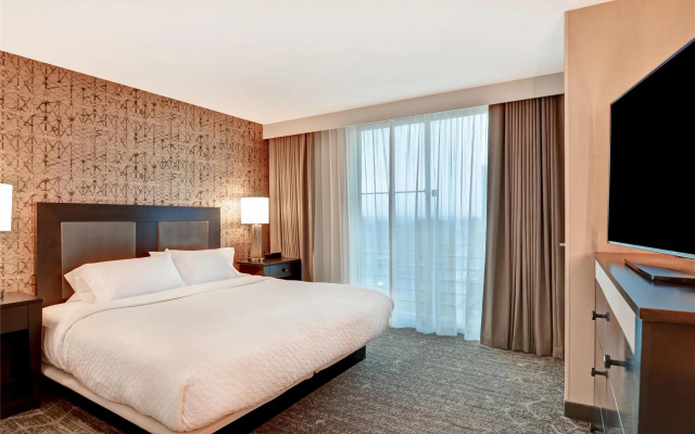 1 Bdrm Accessible Double Suite