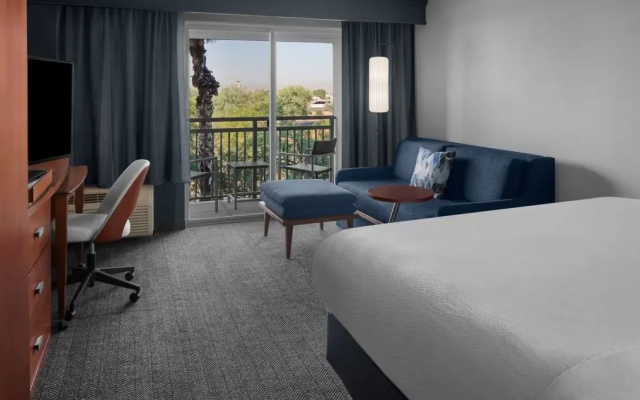 Standard Double room with balcony
