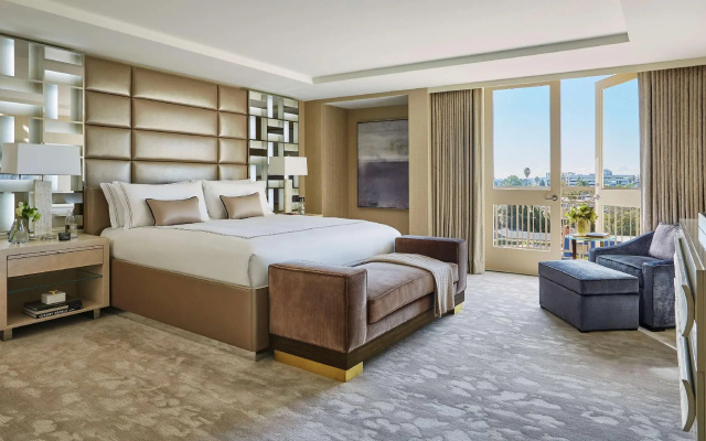 2 Bedrooms Palm Suite