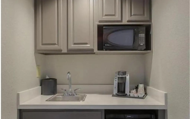 Deluxe Double Suite